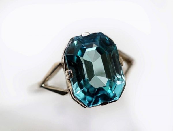 1920s Blue Zircon Ring