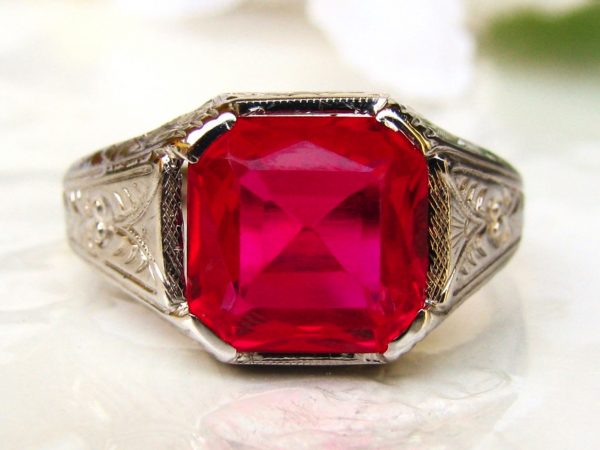 1920s Ruby Ring