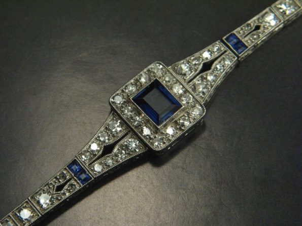 1920s Vintage Diamond and Sapphire Bracelet