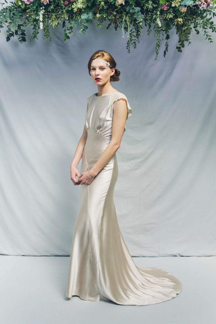  1930s Wedding Dress Style  Learn more here 