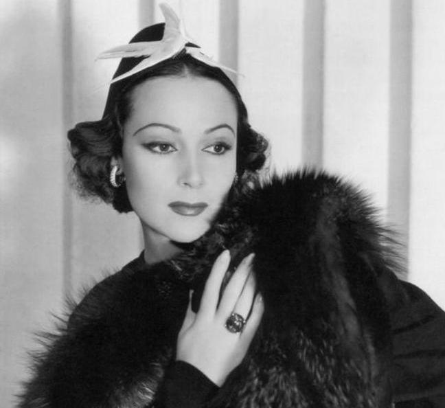 Dolores Del Río | Bird Hat