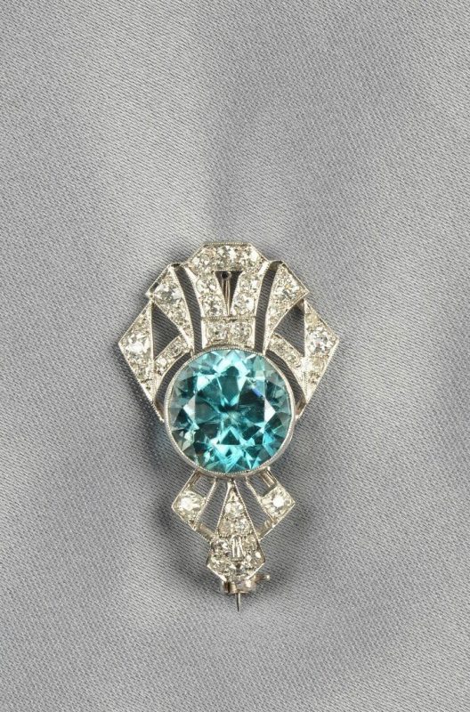 Antique Art Deco diamond zircon pin