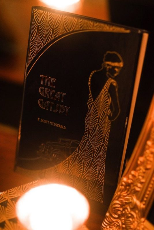 Art Deco Wedding Decorations