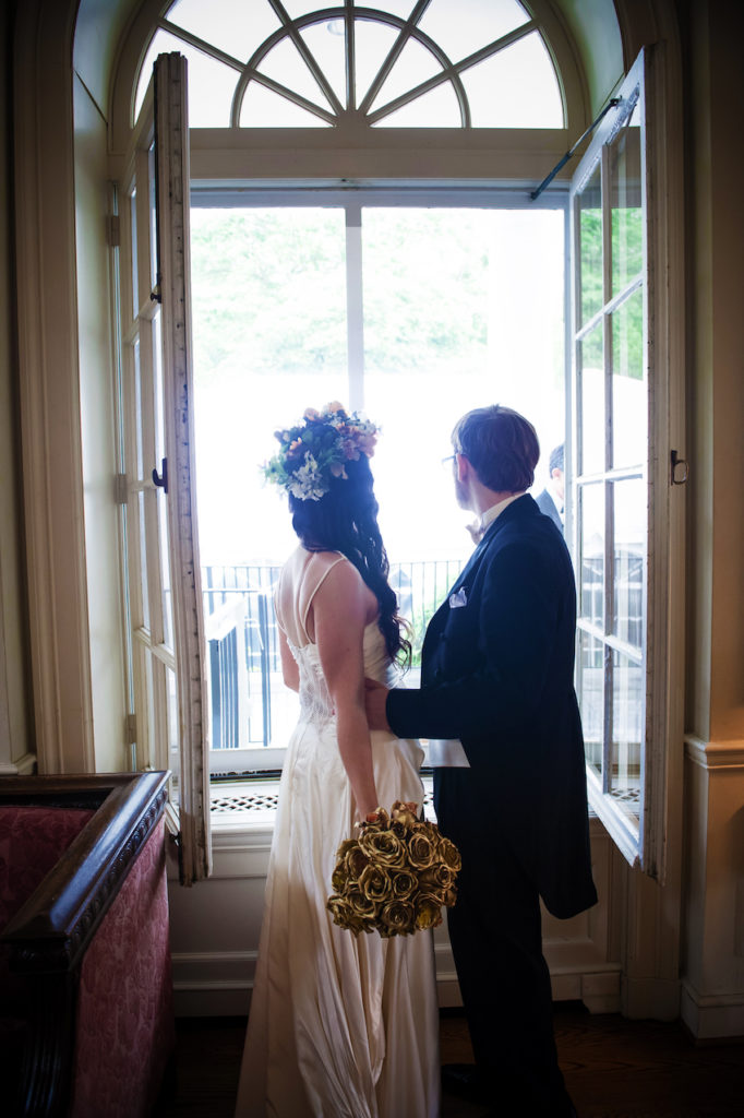 Art Nouveau Bride + Groom | Klimt Wedding Inspiration