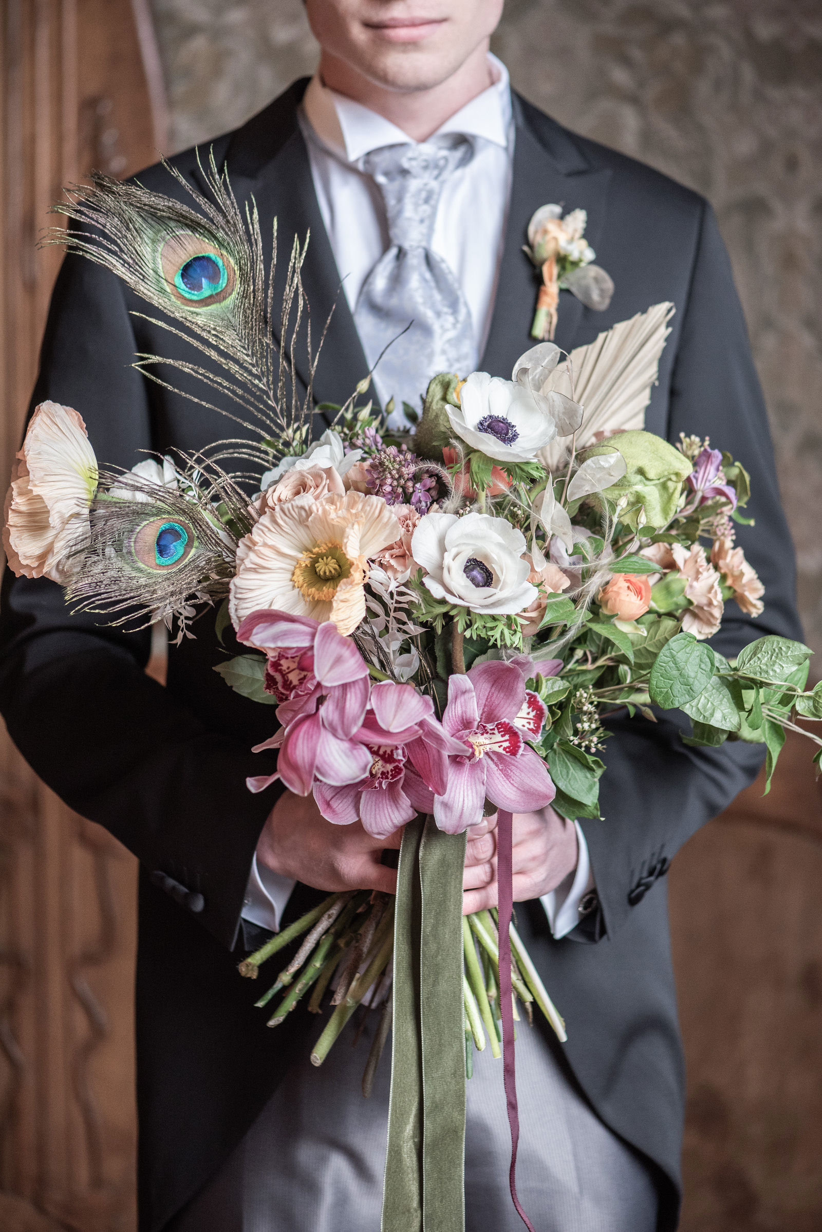 Art Nouveau Wedding Bouquet | Groom