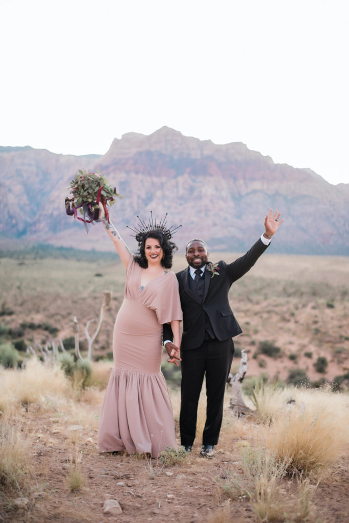 Bride and Groom | Red Rock Canyon Outdoor Elopement