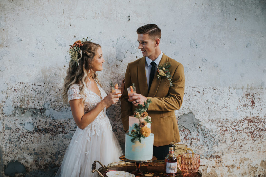 Bride + Groom | Vintage Fall Wedding Cake