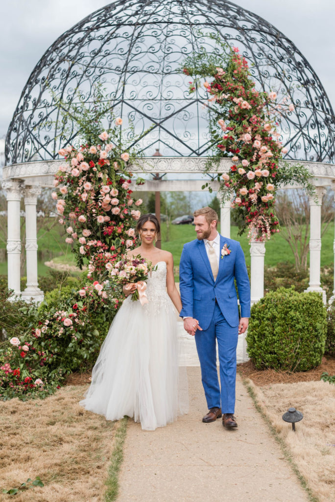 Vintage Spring Wedding Inspo