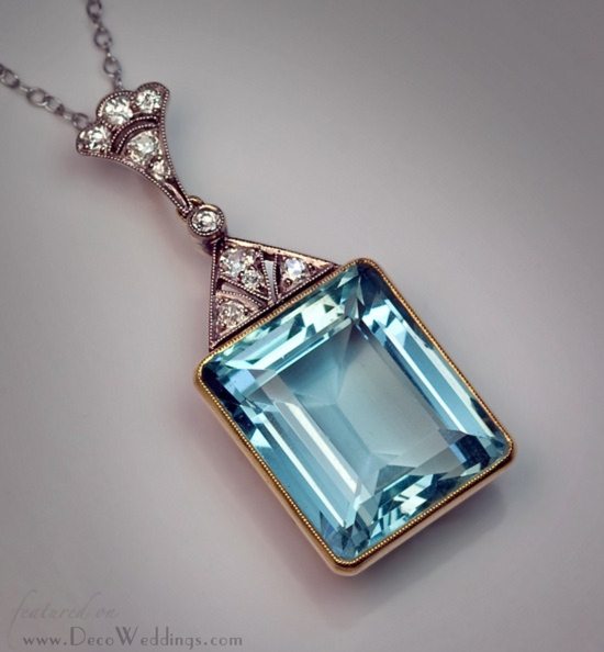 Deco Aquamarine Pendant