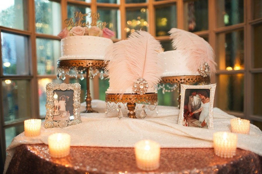 Gatsby style wedding cakes