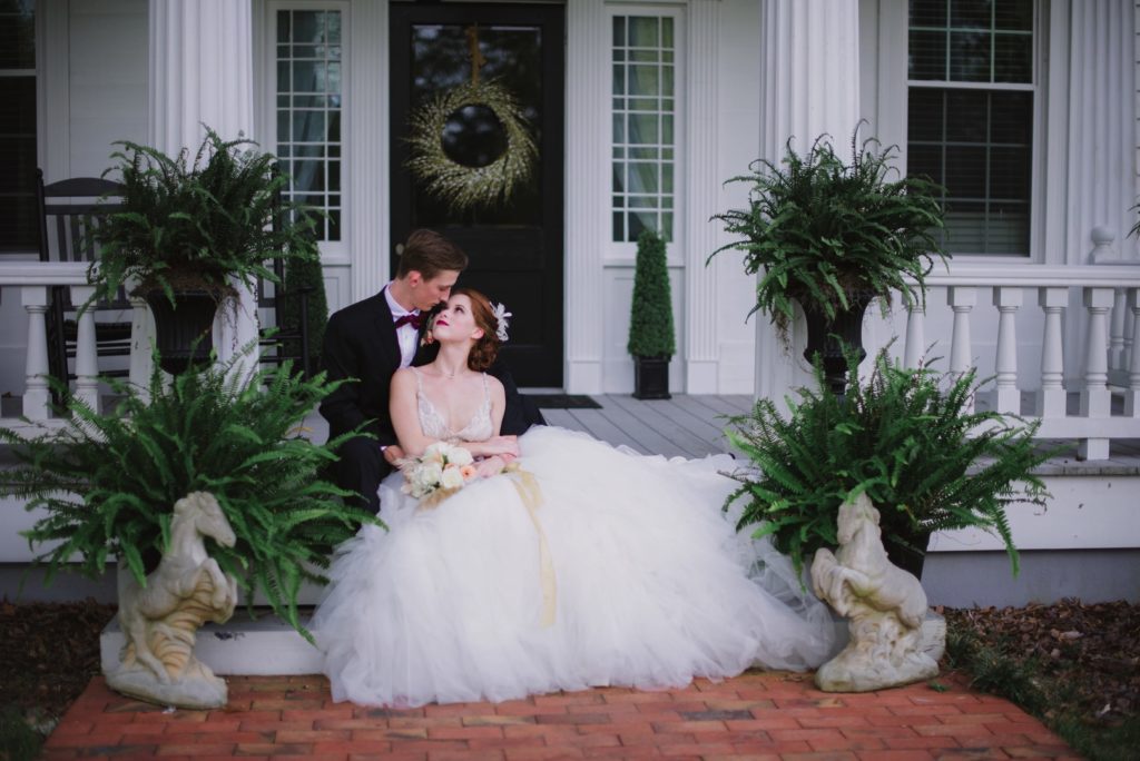 Gatsby Wedding Inspiration | Bride + Groom