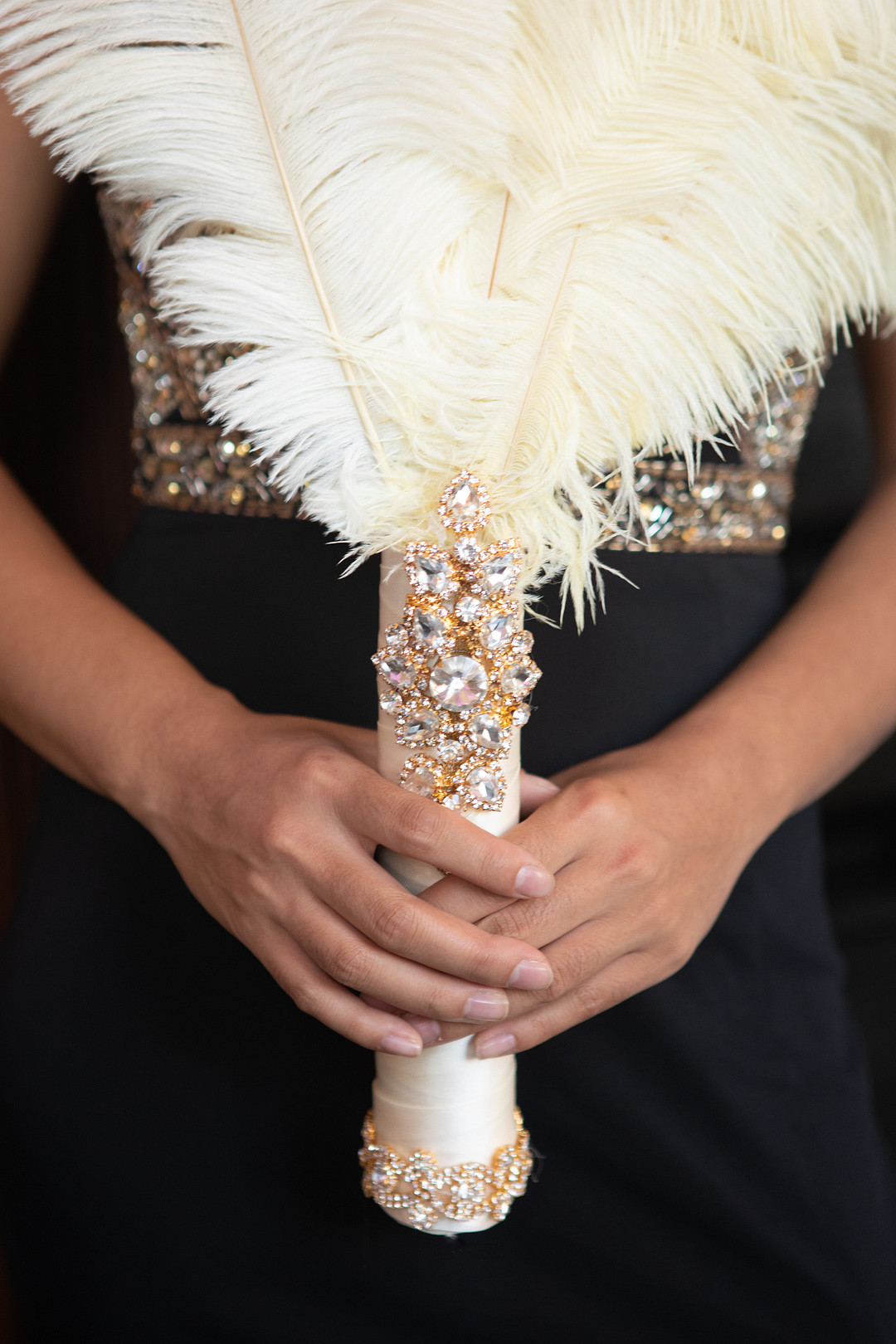 Gold Feathers Fan Bridesmaid Bridal Fan Ostrich Feather Fan Bridal Bouquet  Gatsby 1920s Bouquet Bridesmaid Fan Wedding Feathers Boutonniere 