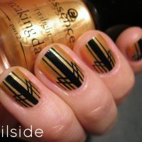 Gold Art Deco Manicure