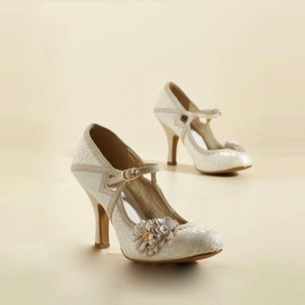 Ivory Brocade 1920s Mary Janes