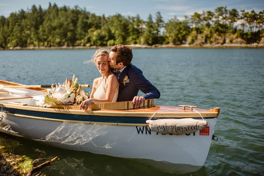 Just Married | Vintage Outdoorsy Elopement