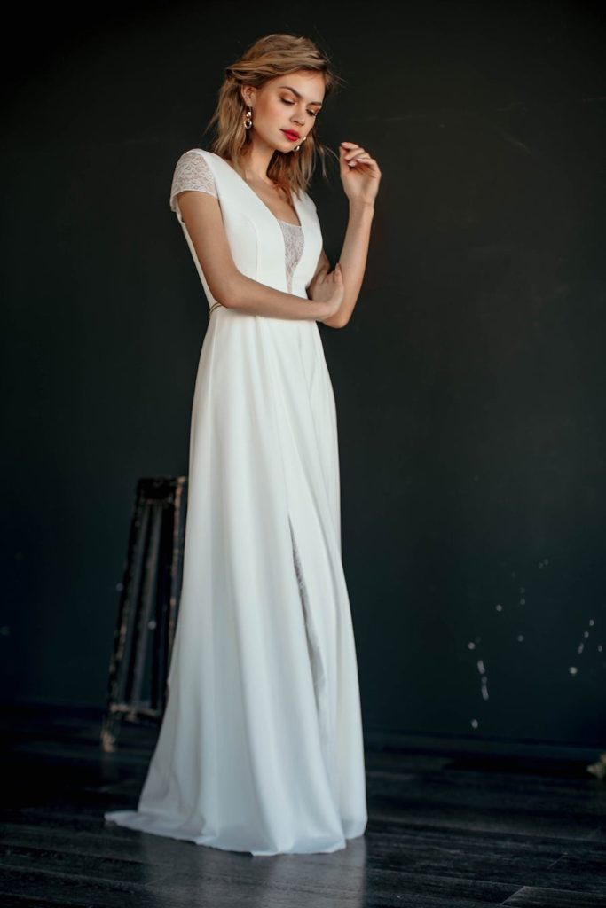 Lace Cap Sleeve Vintage Wedding Gown | Aloha | Milamira