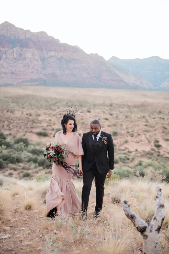 Outdoor Elopement | Nevada Red Rock Canyon
