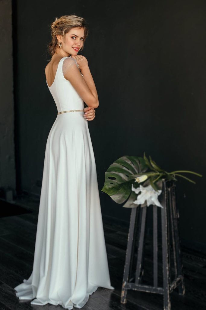 Pearl Cap Sleeve 1930s Wedding Gown | Mele | Milamira