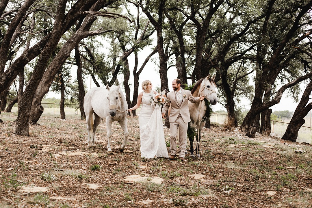 Ranch Wedding | Rustic Autumn Texas Wedding