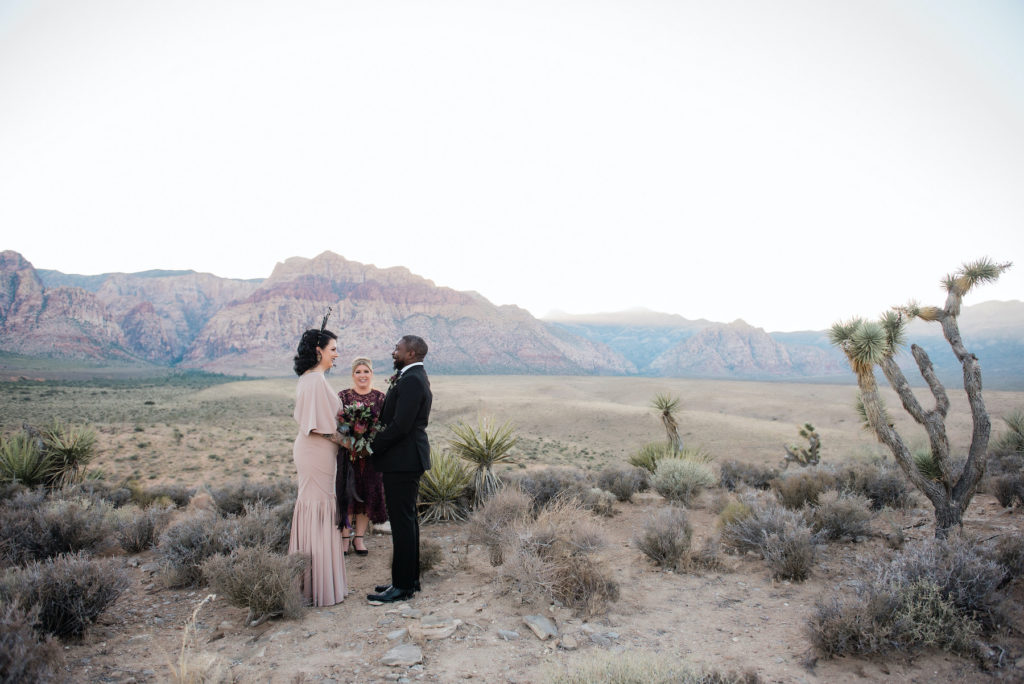 Red Rock Canyon Outdoor Elopement Ceremony