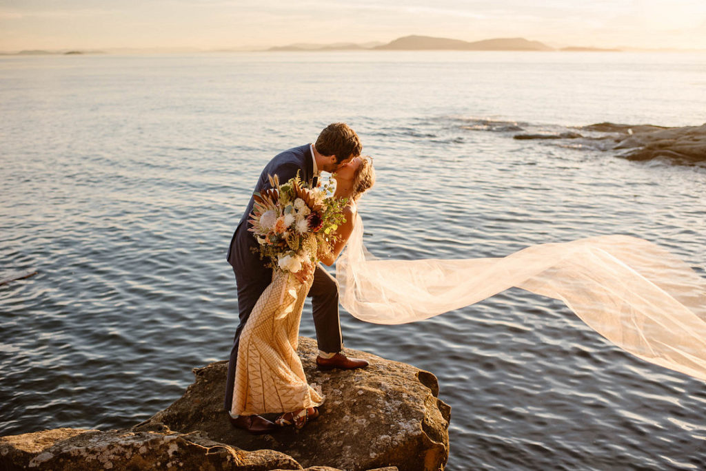 Rustic Wedding | Vintage Outdoorsy Elopement