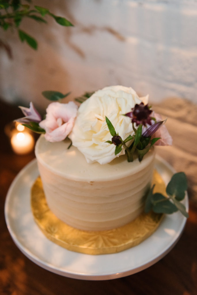 Simple Wedding Cake