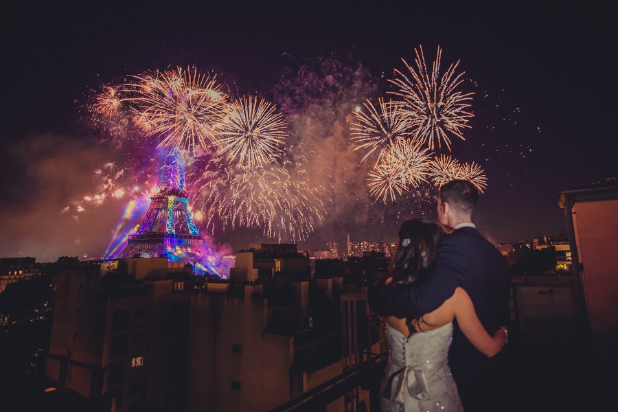 Summer Eiffel Tower Fireworks | Parisian Elopement