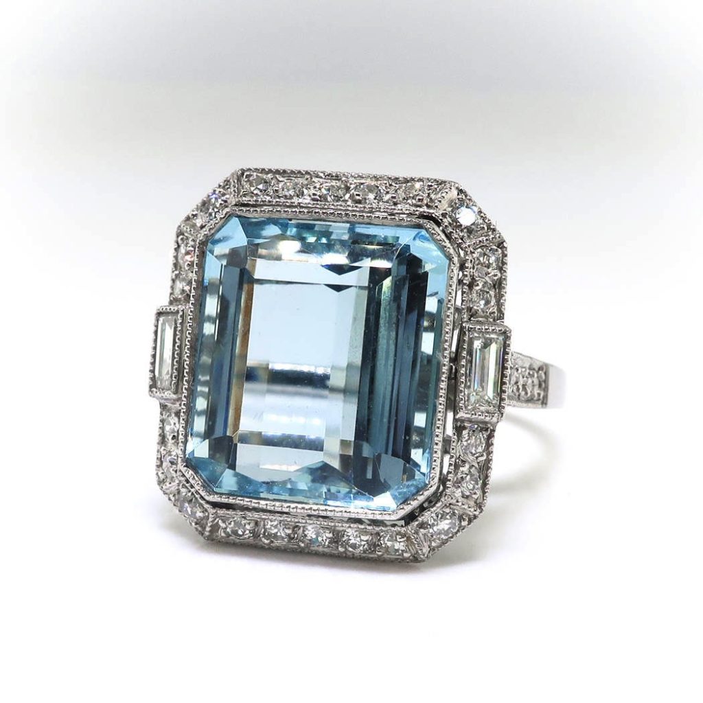 Vintage Art Deco Aquamarine Cocktail Ring