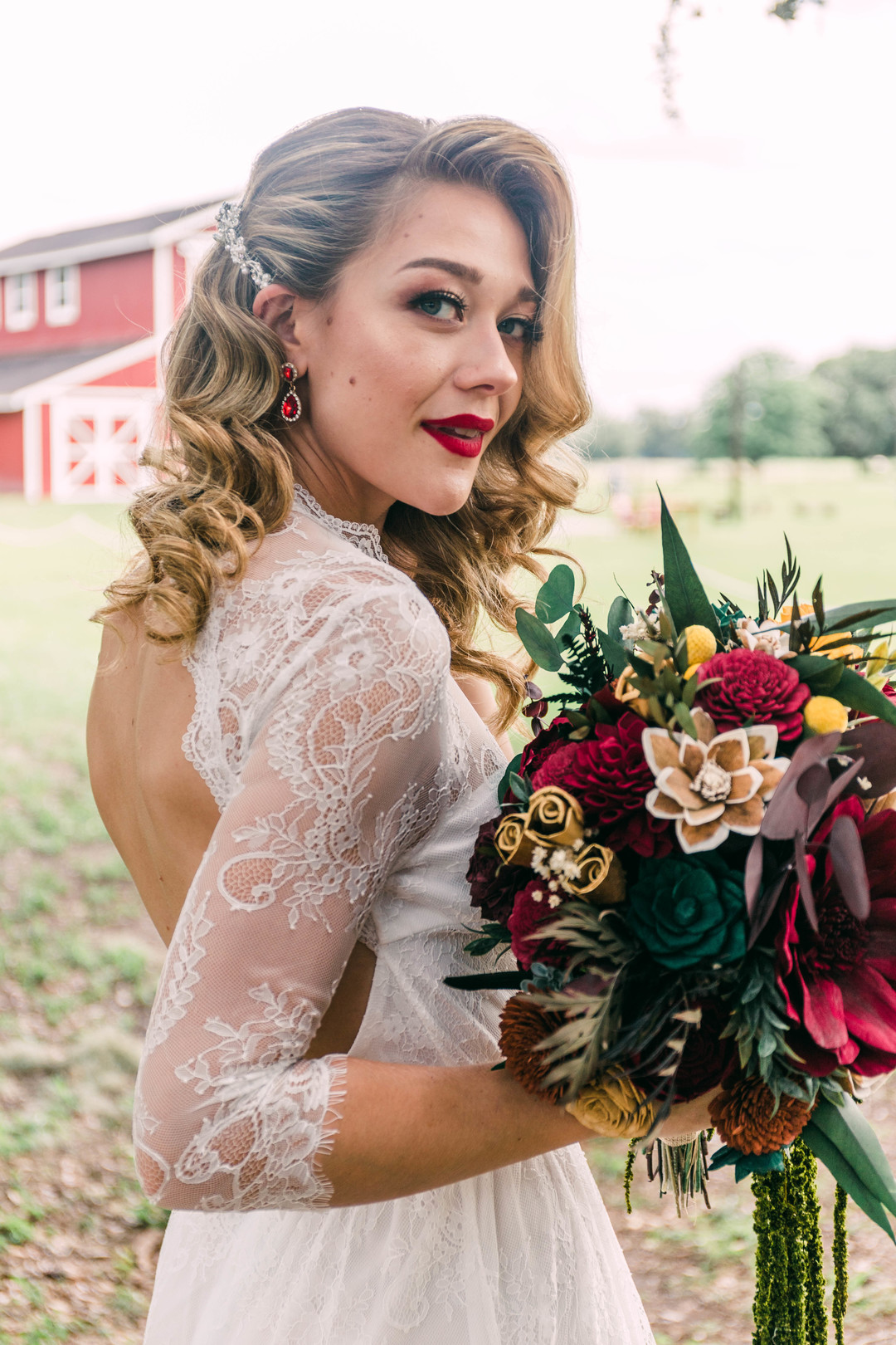 Vintage Bridal Hair | Red Barn Wedding