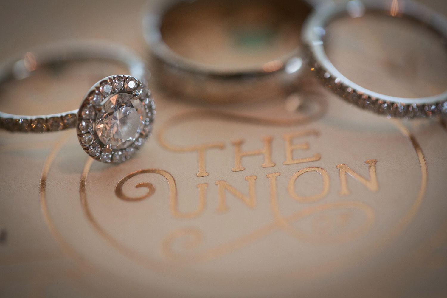 Vintage Engagement Ring | Romantic Vintage Style Wedding
