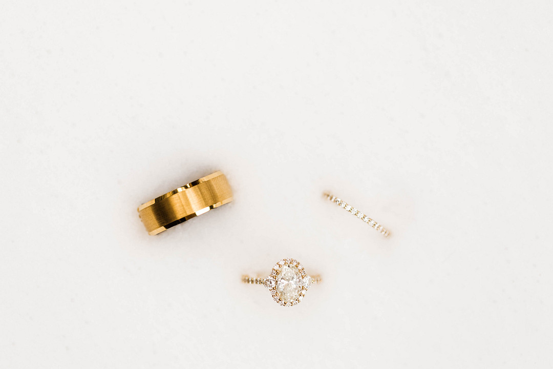 Wedding Rings | Winter Wonderland Elopement