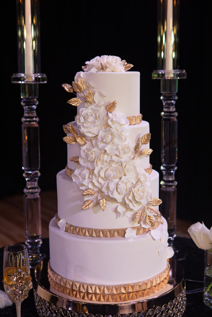 White + Gold Cake