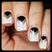 White Art Deco Manicure