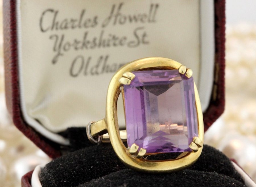 Yellow Gold Antique Amethyst Ring